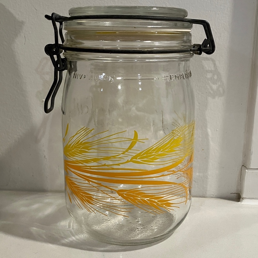 Le Parfait vintage Glass canning Jar with Wheat / harvest Design
